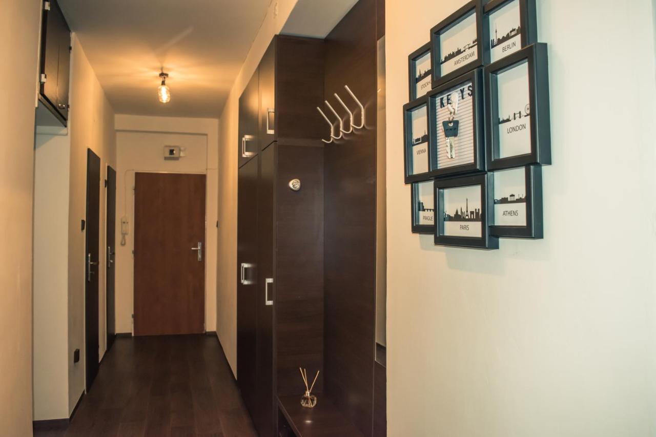 Apartman Jnj Velkomoravska Olomouc Esterno foto